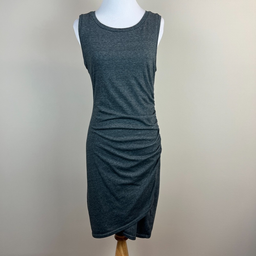 Leith Nordstrom Dress Womens Medium Gray Ruched Flattering Sleeveless Knit M